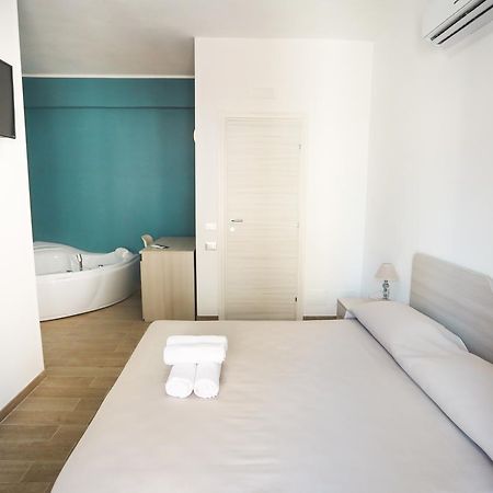 Il Viaggiatore Via Rimini Serapo 가에타 외부 사진